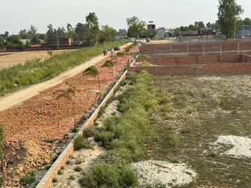 Plot Area in  Plot at Sultanpur Road – for Sale