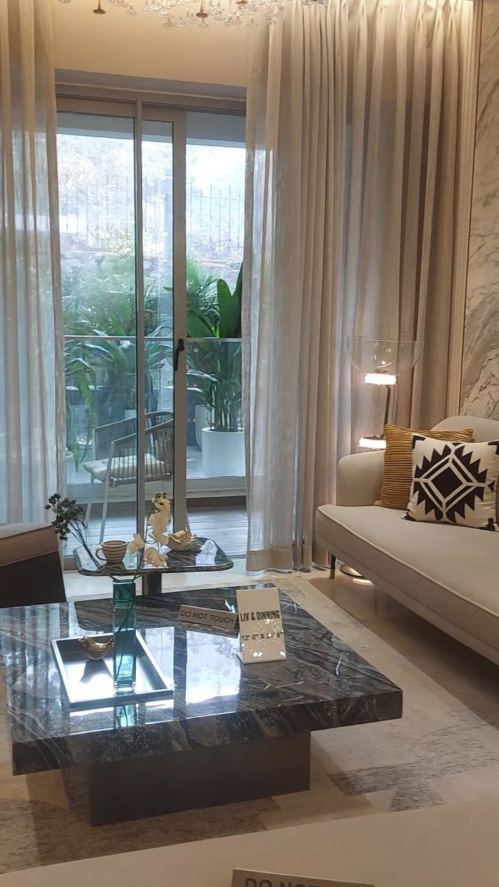 1 BHK + Pooja Room,Servant Room,Study Room,Extra Room Apartment For Sale in Godrej Bliss Kandivali