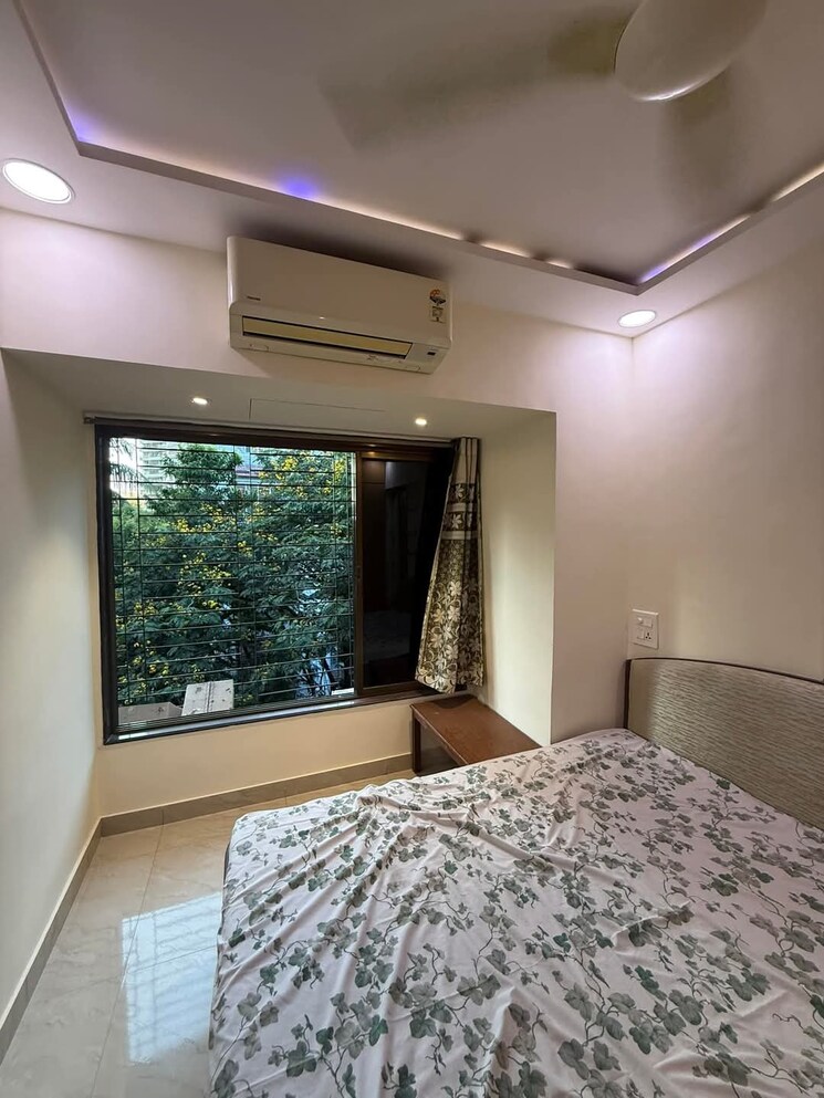 Bedroom, lokhandwala complex 1 Bedroom 410 Sq.Ft. Apartment In Lokhandwala Complex Mumbai 8640240