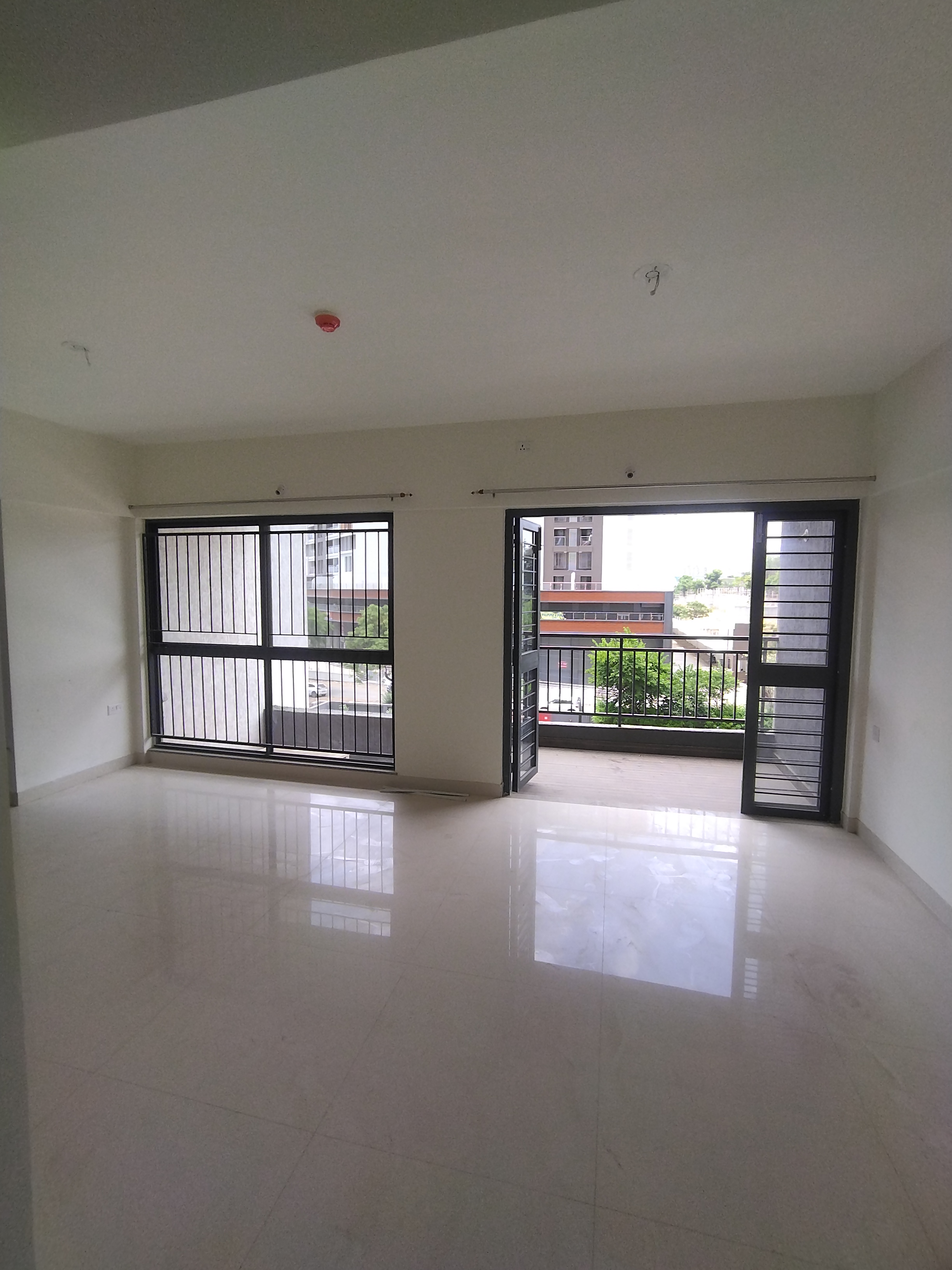 2 BHK 1050 Sq.Ft. Apartment in Kumar Princetown Royal