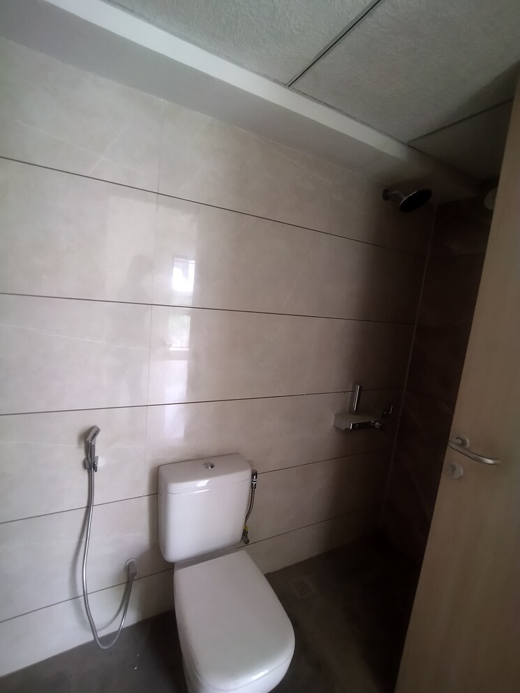 Bathroom, kumar-princetown-royal 2 Bedroom 1050 Sq.Ft. Apartment In Undri Pune 8640257