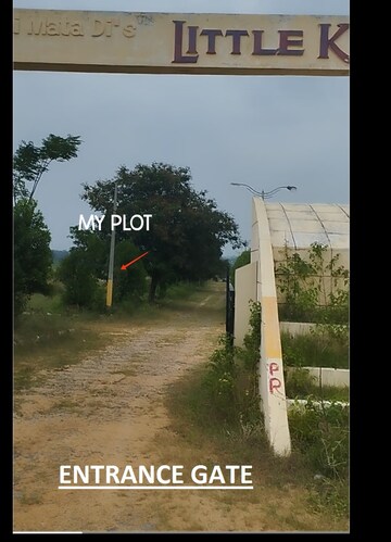  Plot For Sale in Maktha Madharam