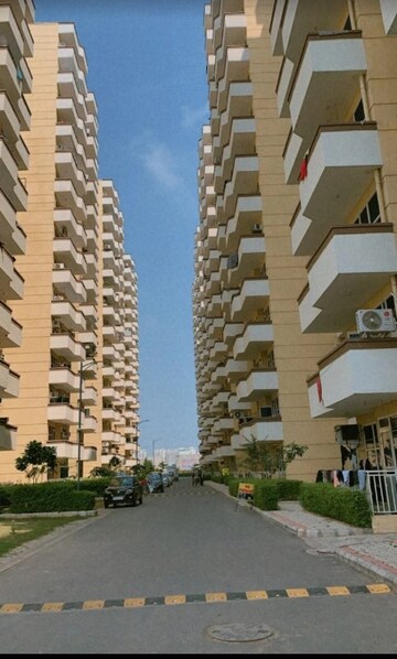 2.5 BHK Apartment For Rent in Pyramid Urban Homes 3, Sector 67a