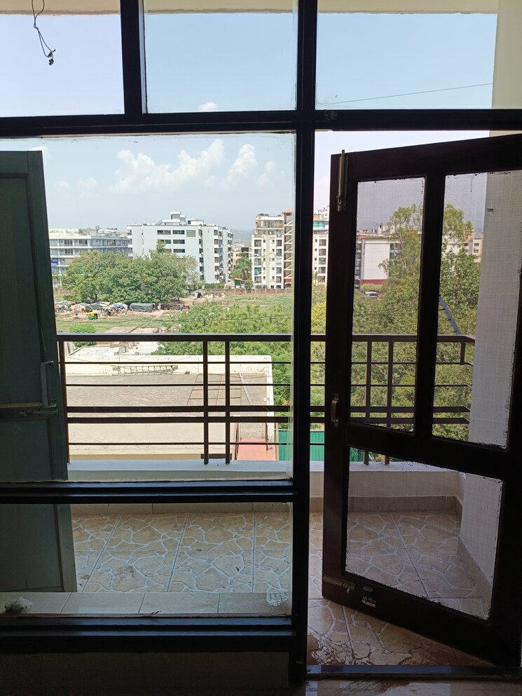Room, ambala highway 3 Bedroom 1850 Sq.Ft. Apartment In Ambala Highway Zirakpur 8640494