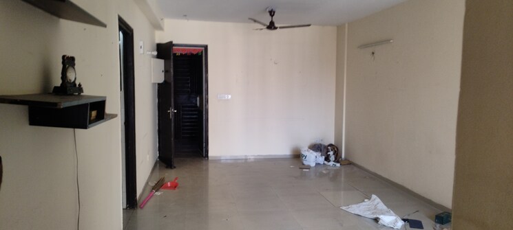 Living Room, logix-blossom-county 2 Bedroom 1131 Sq.Ft. Apartment In Sector 137 Noida 8640500