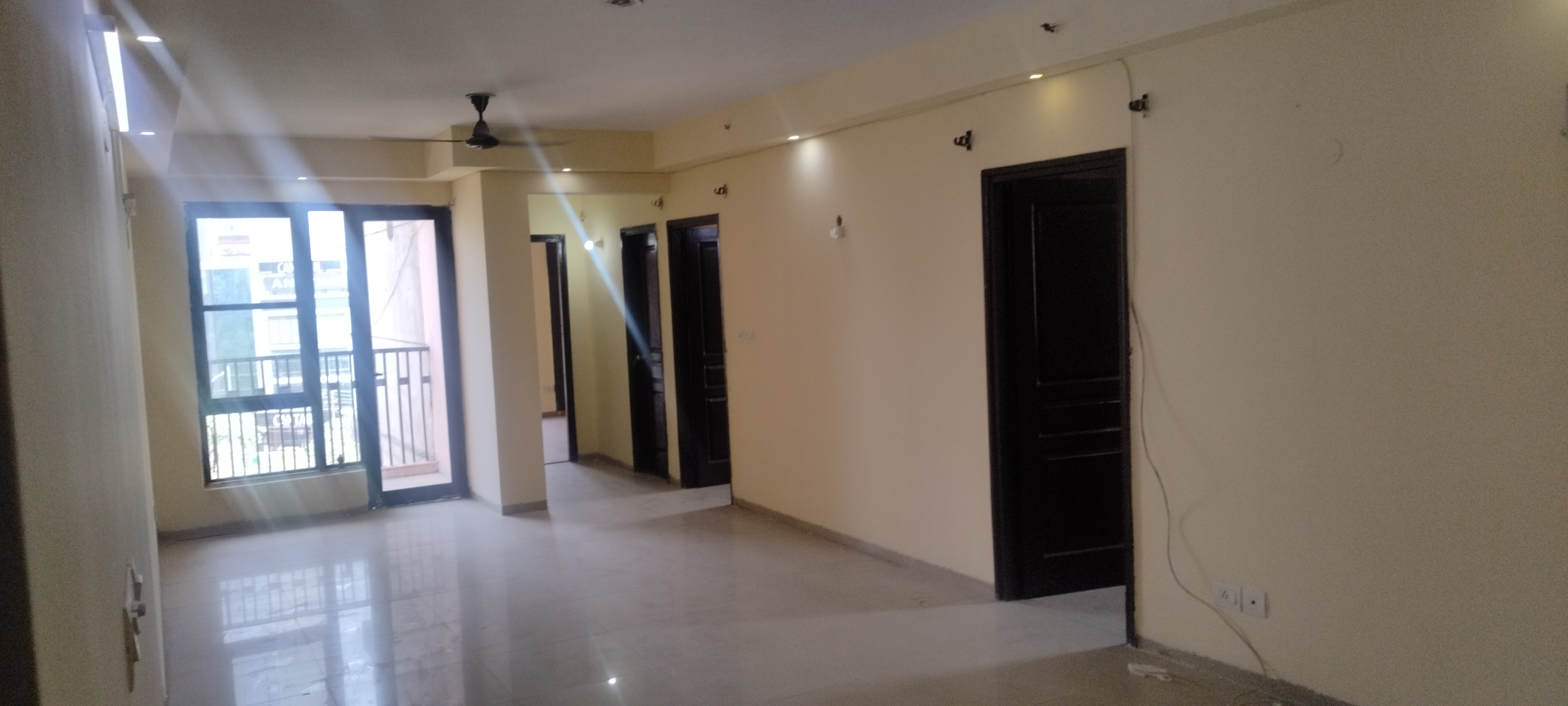 3 BHK + Study Room Apartment For Rent in Logix Blossom County
