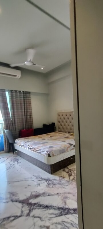 Bedroom in 4 BHK Apartment at Indiabulls Sky Forest, Lower Parel – for Sale