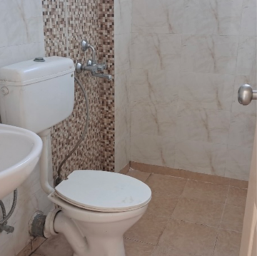 Bathroom in 2.5 BHK Apartment at Kshitij Ramsons, Sector 98 – for Sale