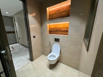 Bathroom in 3 BHK Builder Floor at ML 73 Avenue, Sector 73 – for Sale