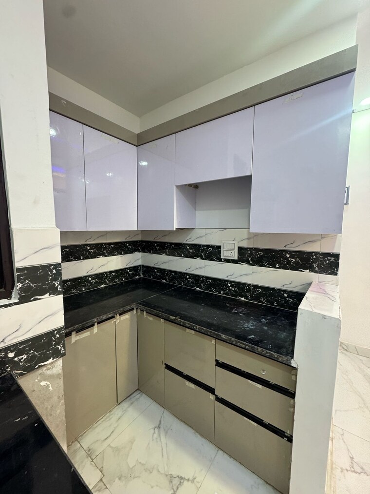 Kitchen, sector 73 2 Bedroom 1050 Sq.Ft. Builder Floor In Sector 73 Noida 8640562