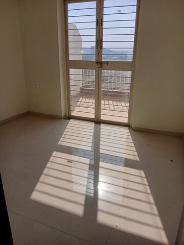Room in 1 BHK Apartment at Pisoli – for Sale