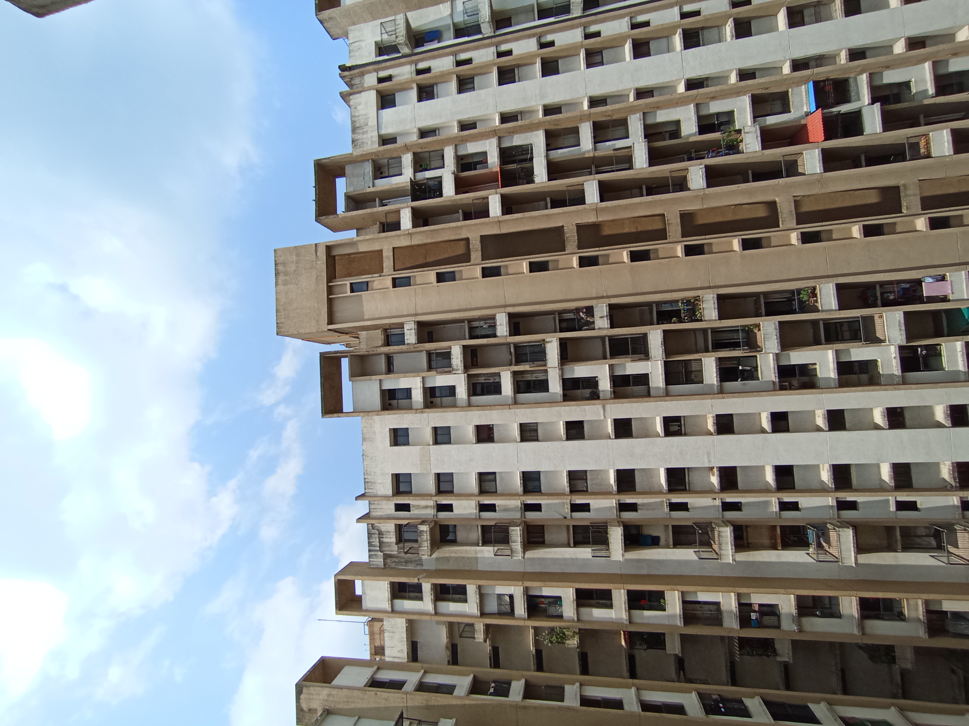 1.5 BHK + Pooja Room,Extra Room Apartment For Rent in Lodha Lakeshore Greens