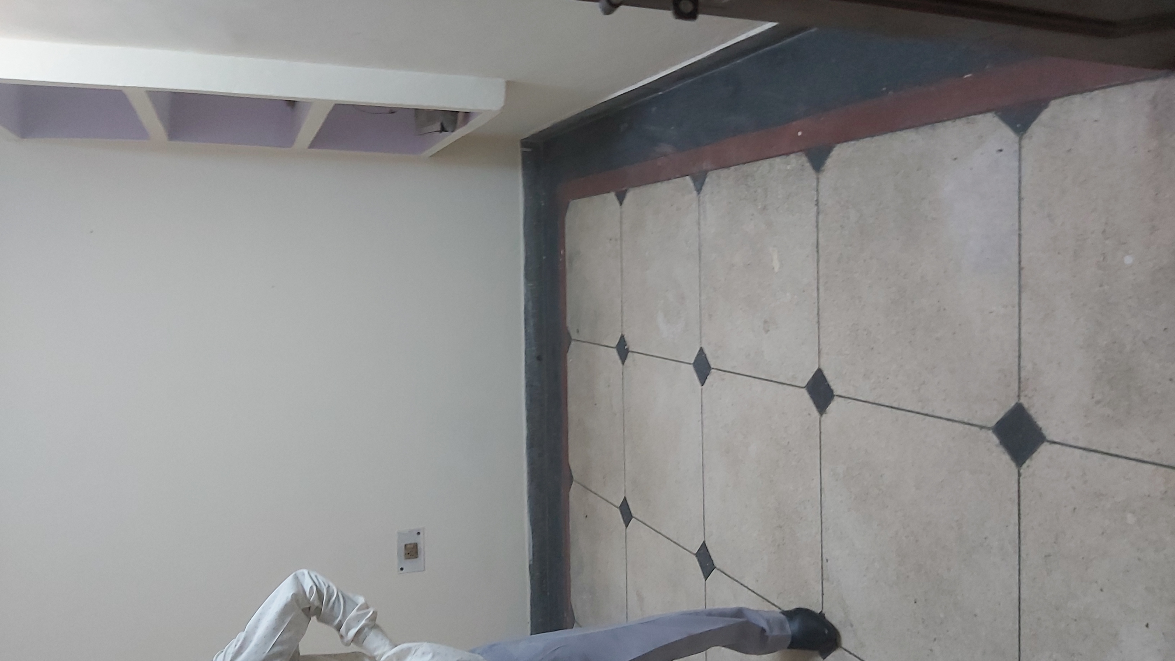 1 RkBuilder Floor For Rent in Patparganj Village Opp pu