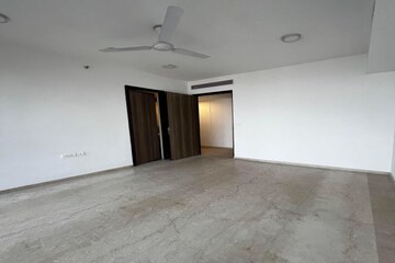 4 BHK Apartment For Rent in Lodha The Park, Worli