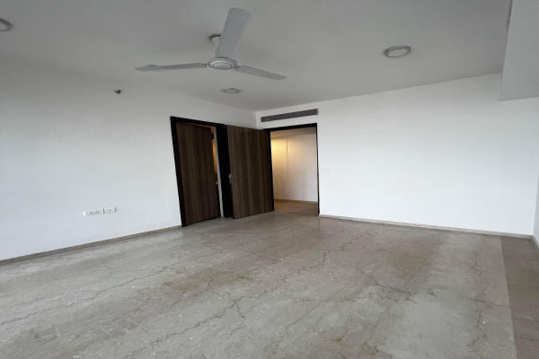4 BHK + Pooja Room,Servant Room Apartment For Rent in Lodha The Park