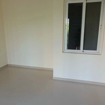 Room in 2 BHK Apartment at Dosti Group Imperia, Manpada – for Rent