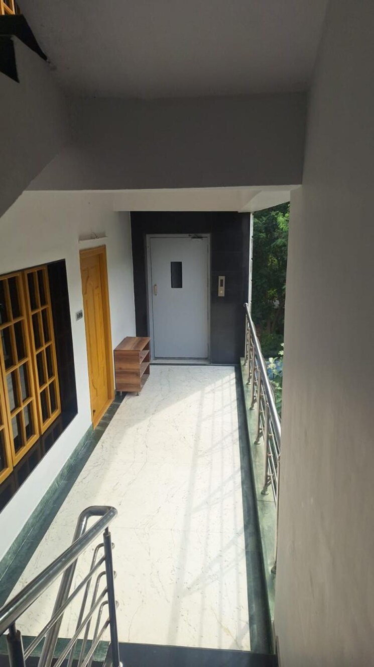 Other, visalakshi nagar 3 Bedroom 2200 Sq.Ft. Apartment In Visalakshi Nagar Vizag 8640606