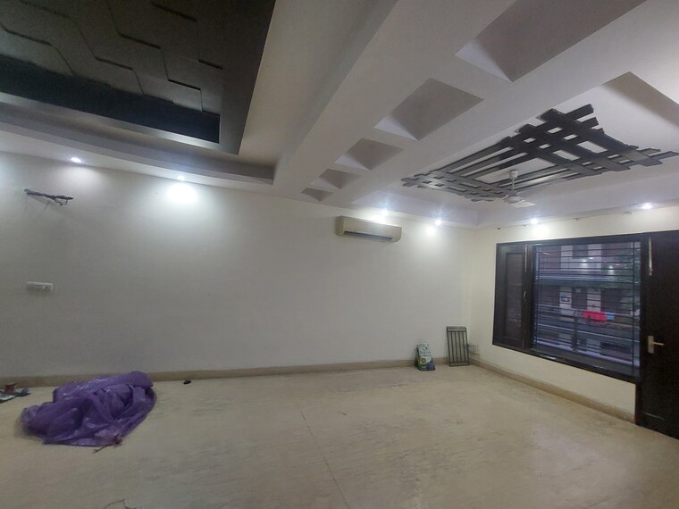 Living Room, model town 3 4 Bedroom 3240 Sq.Ft. Builder Floor In Model Town 3 Delhi 8640614