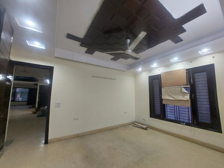 Bedroom, model town 3 4 Bedroom 3240 Sq.Ft. Builder Floor In Model Town 3 Delhi 8640614