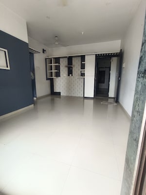 2 BHK Apartment For Sale in Everest World Gardenia, Dhokali
