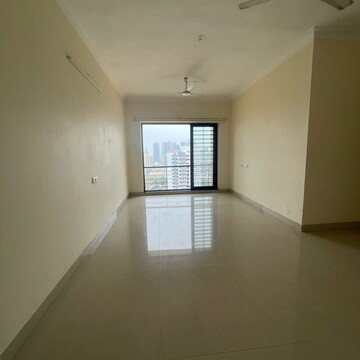 Room in 2 BHK Apartment at K Raheja Heights, Sankalp Colony – for Rent