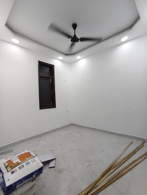 Room in 2 BHK Builder Floor at Govindpuri – for Sale