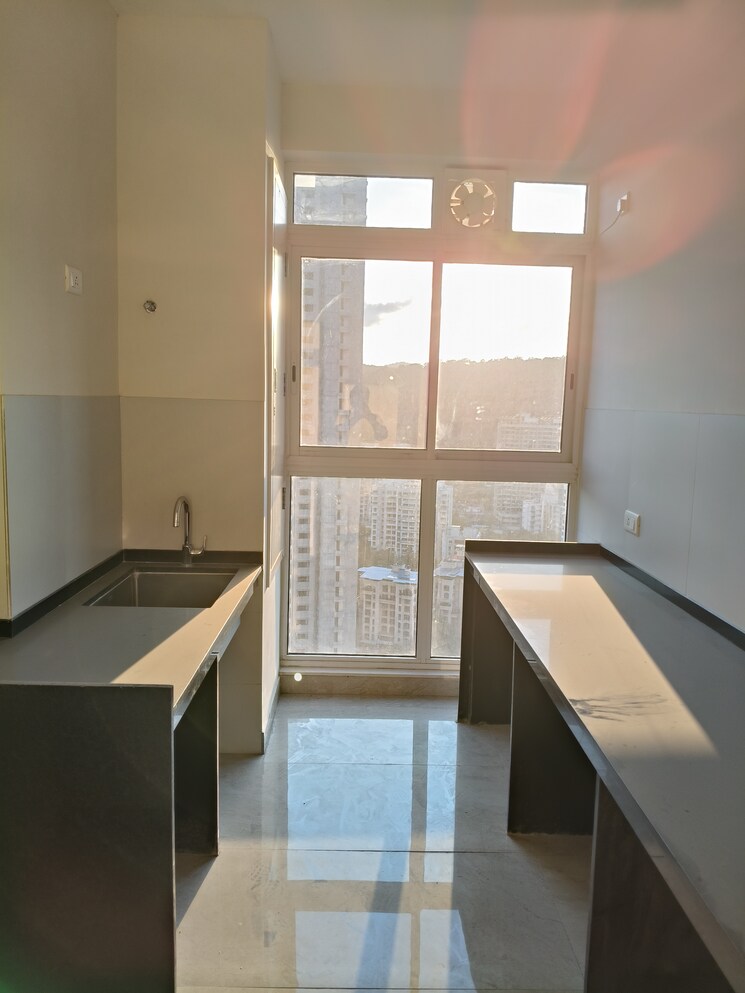 Kitchen, tata-serein 3 Bedroom 952 Sq.Ft. Apartment In Pokhran Road No Two Thane 8640667