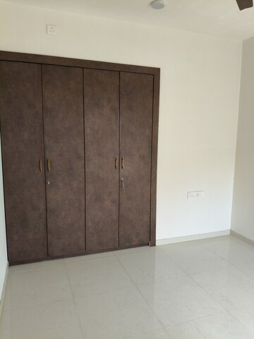 Room in 2 BHK Apartment at Runwal Eirene, Balkum Pada – for Sale