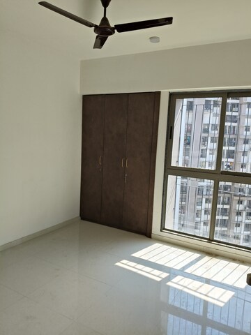 Room in 2 BHK Apartment at Runwal Eirene, Balkum Pada – for Sale
