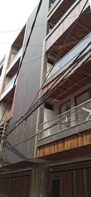 3 BHK Builder Floor – Exterior View View at Igi Airport Area - for Sale