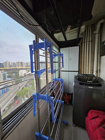  2 BHK Apartment at Andheri West – for Rent