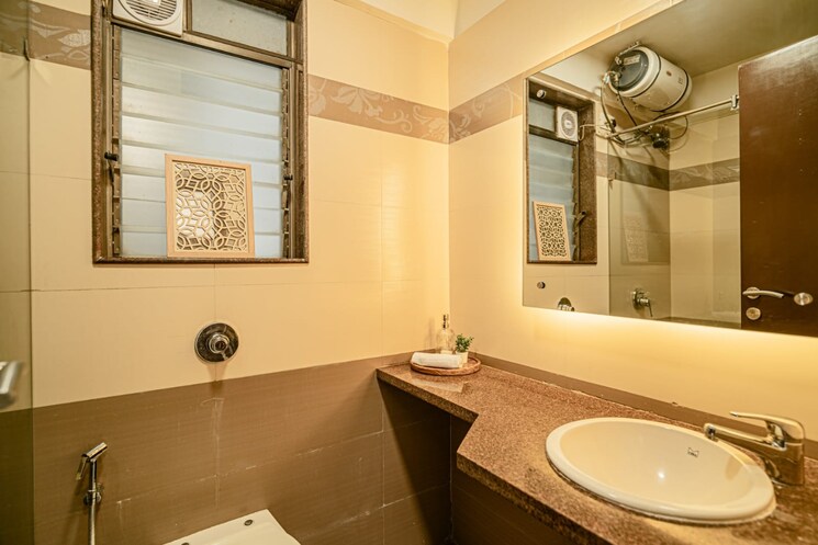 Kitchen, lake-primrose 2 Bedroom 970 Sq.Ft. Apartment In Powai Mumbai 8640725