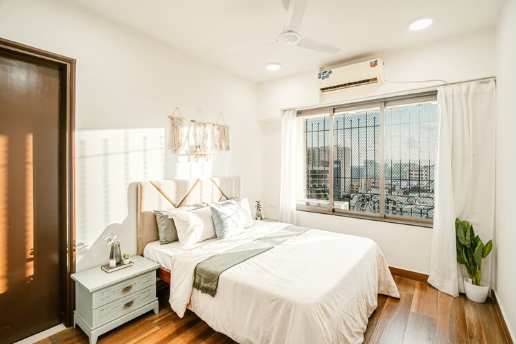 Bedroom, lake-primrose 2 Bedroom 970 Sq.Ft. Apartment In Powai Mumbai 8640725