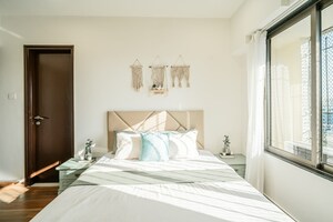 Bedroom in 2 BHK Apartment at Lake Primrose, Powai – for Sale