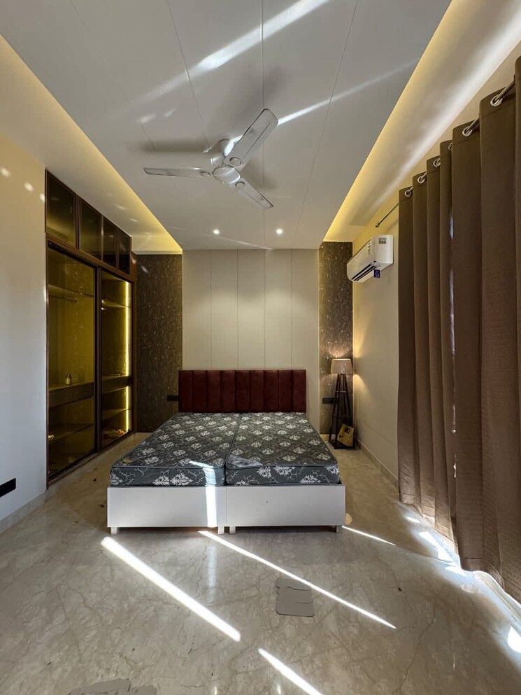 undefined, pundrik-vihar 2.5 Bedroom 1000 Sq.Ft. Builder Floor In Pitampura Delhi 8640726