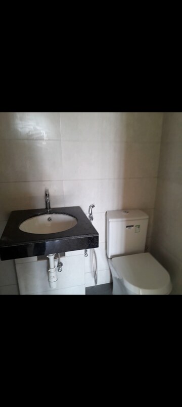 Bathroom in 2 BHK Apartment at Kalpataru Paramount, Kapur Bawdi – for Rent