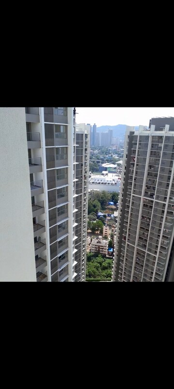 2 BHK Apartment – Exterior View View at Kalpataru Paramount, Kapur Bawdi - for Rent