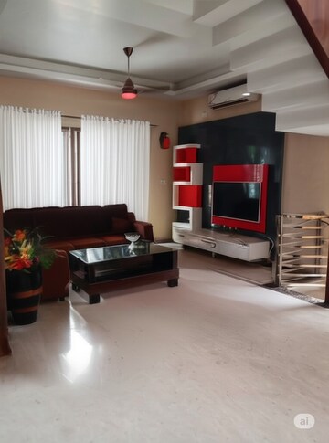 Living Room in 6+ BHK Villa at JakhaN-Rajpur Road – for Sale
