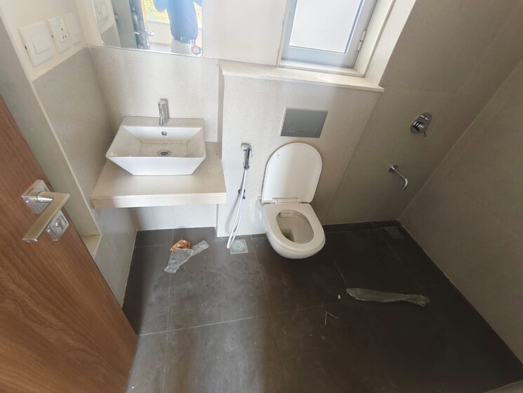 Bathroom, piramal-vaikunth 2 Bedroom 708 Sq.Ft. Apartment In Balkum Pada Thane 8640746