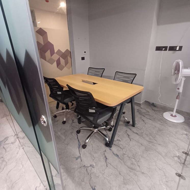 Team Area, assotech-business-cresterra Commercial Office Space in IT/SEZ 550 Sq.Ft. In Sector 135 Noida 8640745