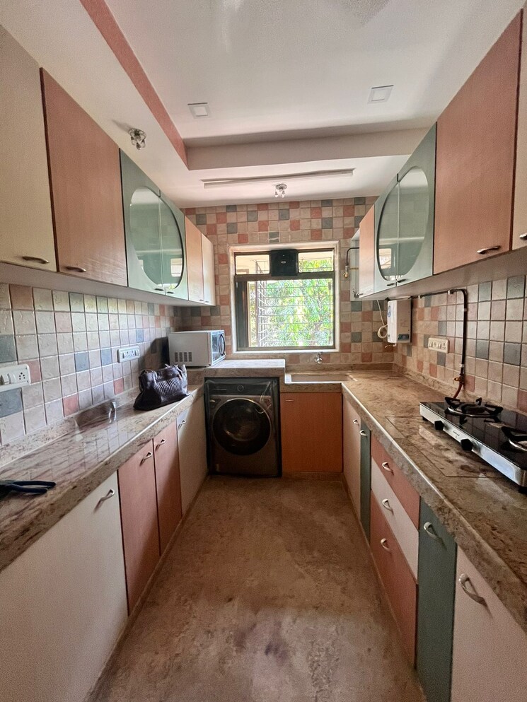 Kitchen, andheri west 1 Bedroom 600 Sq.Ft. Apartment In Andheri West Mumbai 8640773