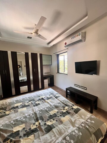 1 BHK Apartment For Rent in Andheri West