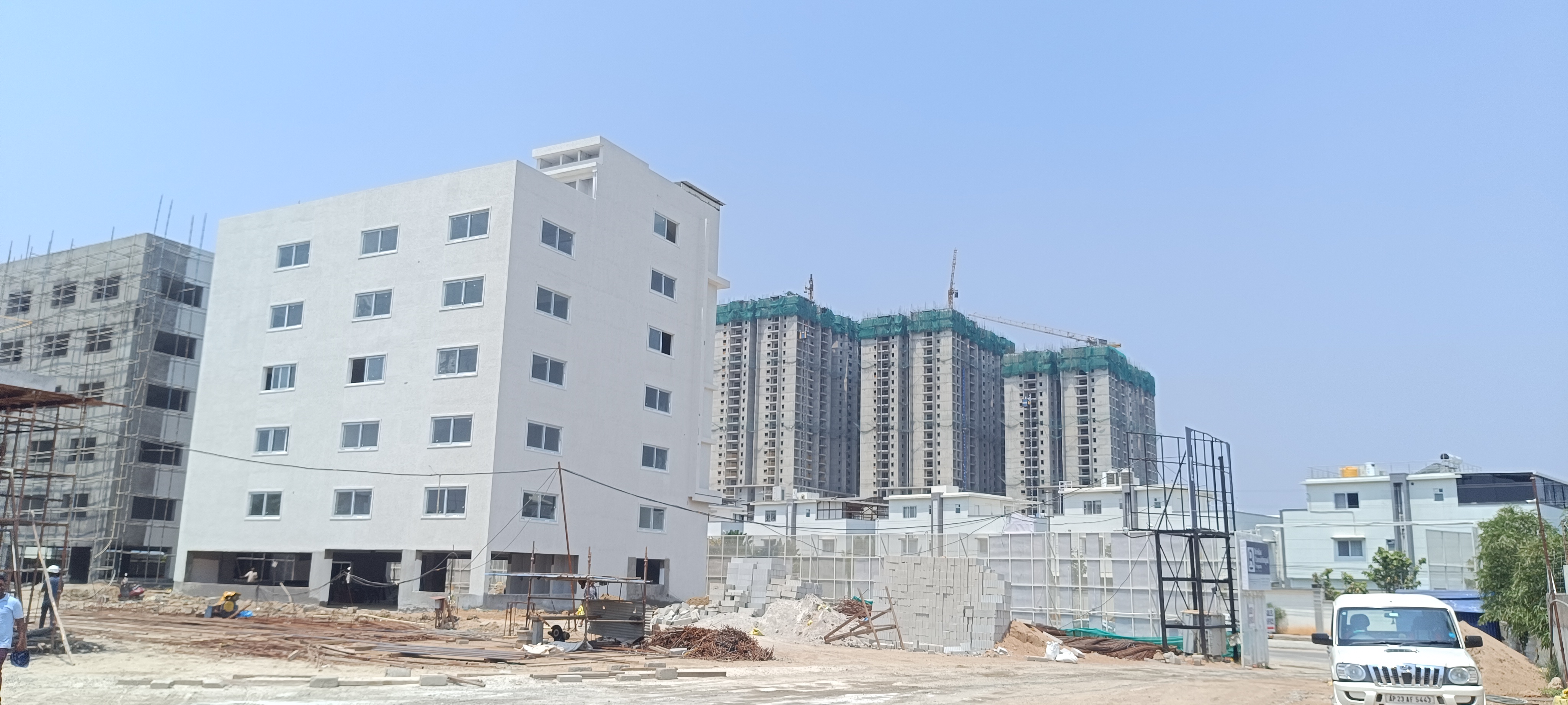 3 BHK + Pooja Room 1795 Sq.Ft. Apartment in Bricks Marvella