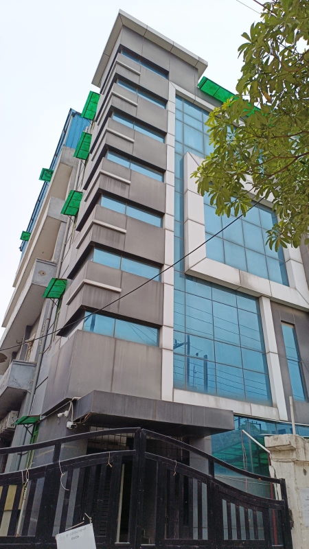 Office Space For Rent in Sector 63