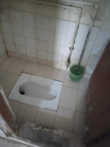 Bathroom in 2 BHK Apartment at Gokhalenagar – for Rent