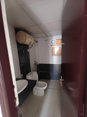 Bathroom in 3 BHK Apartment at Panchsheel Pinnacle, Sector 16 Greater Noida – for Sale
