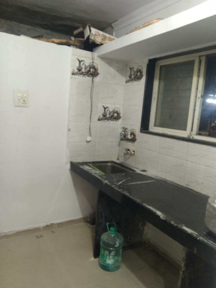 Kitchen, krushi-chs 1 Bedroom 600 Sq.Ft. Apartment In Gokhalenagar Pune 8640843