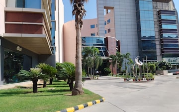 Office Space For Rent in Spaze Edge Tower, Sector 47