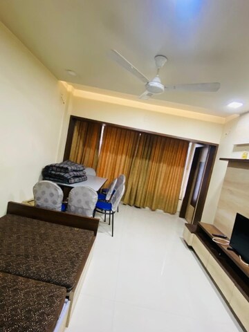 Master Bedroom in 2 BHK Apartment at Manisha Apartment Law College Road, Law College Road – for Rent