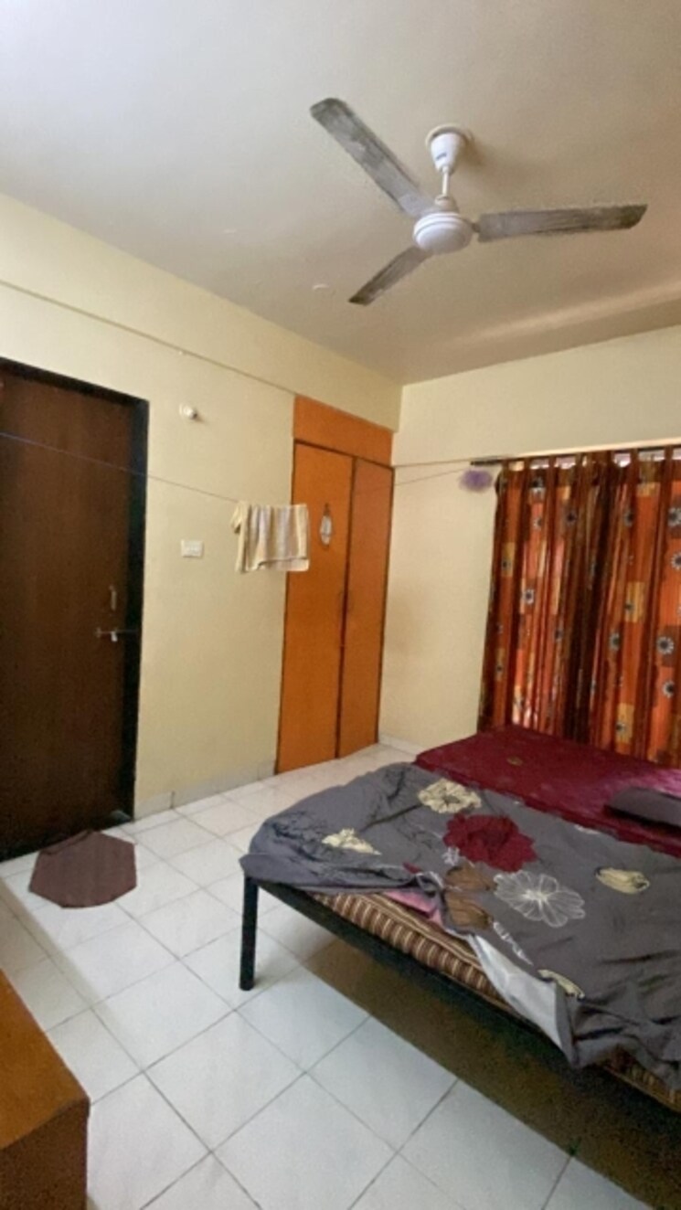 Bedroom, sarala-apartments-model-colony 3 Bedroom 1500 Sq.Ft. Apartment In Model Colony Pune 8640873